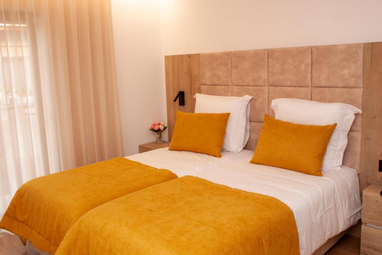 Twin Room,1469744237:JPEG