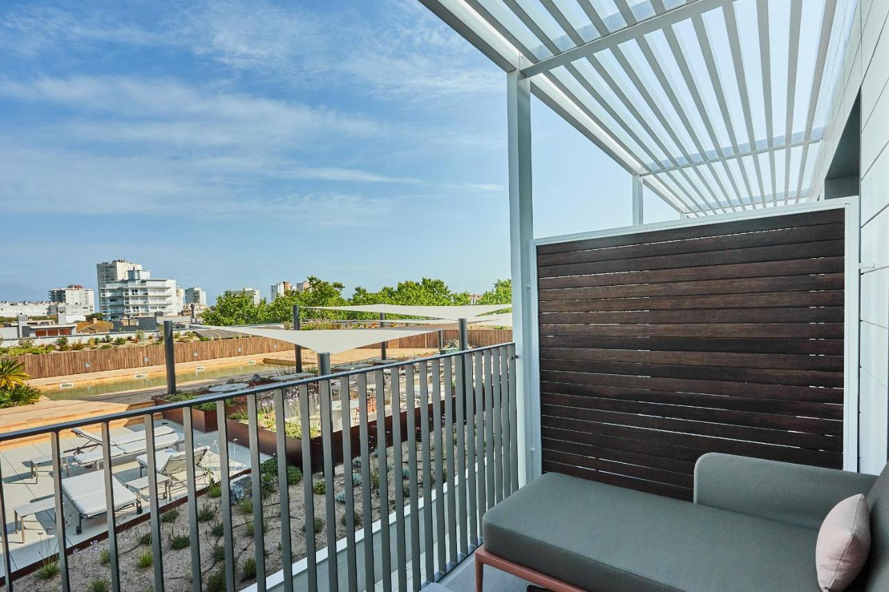 Double or Twin Room Pool View