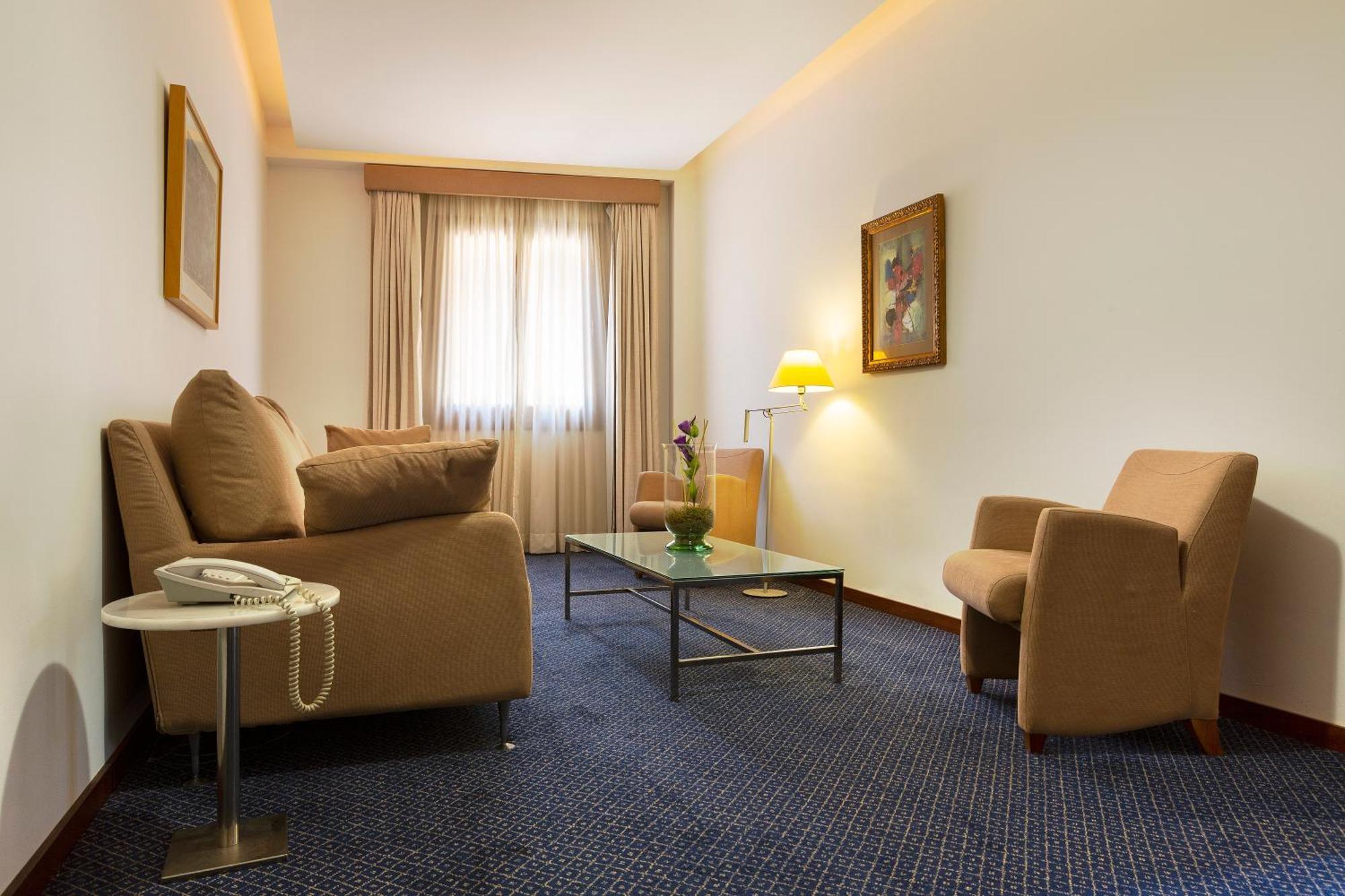 Junior Suite Spa Access