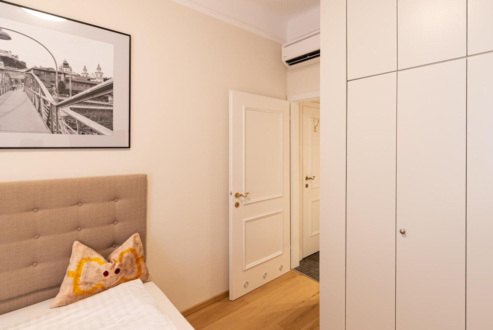 Small Single Room