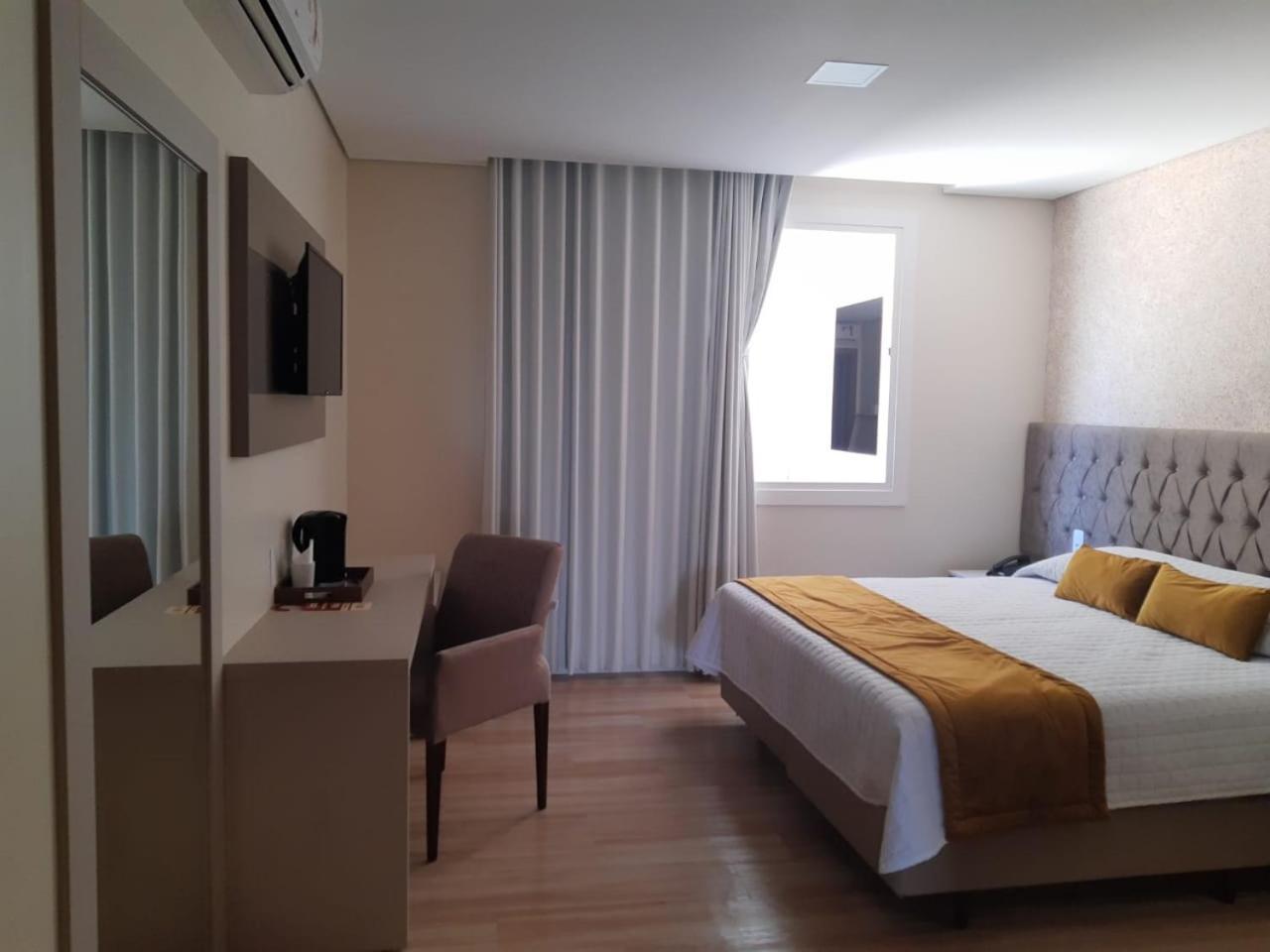 Double or Twin Room,1473637426:JPEG