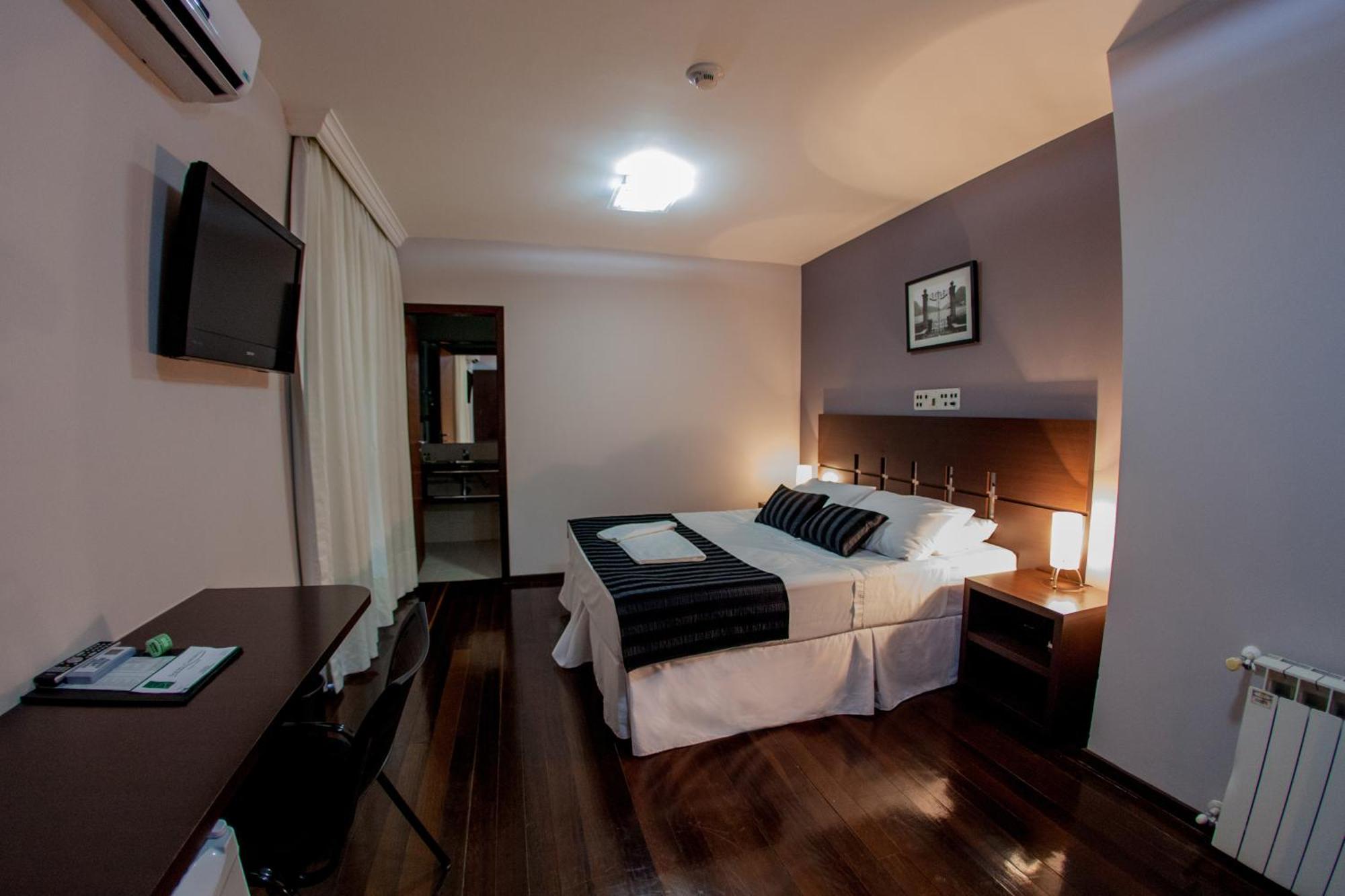 Quarto Deluxe com Cama Queen-size