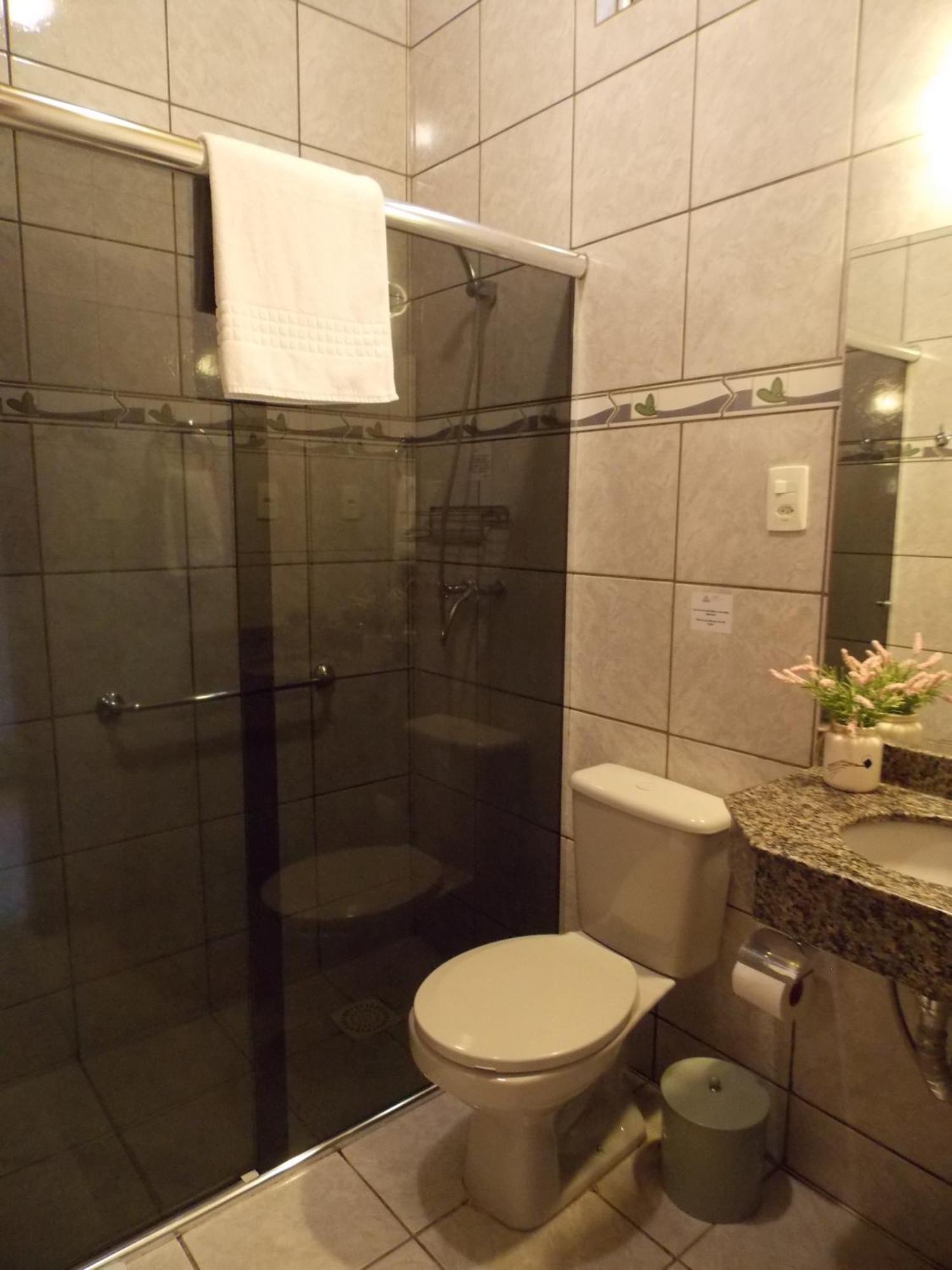 Single Room,1543387096:JPEG