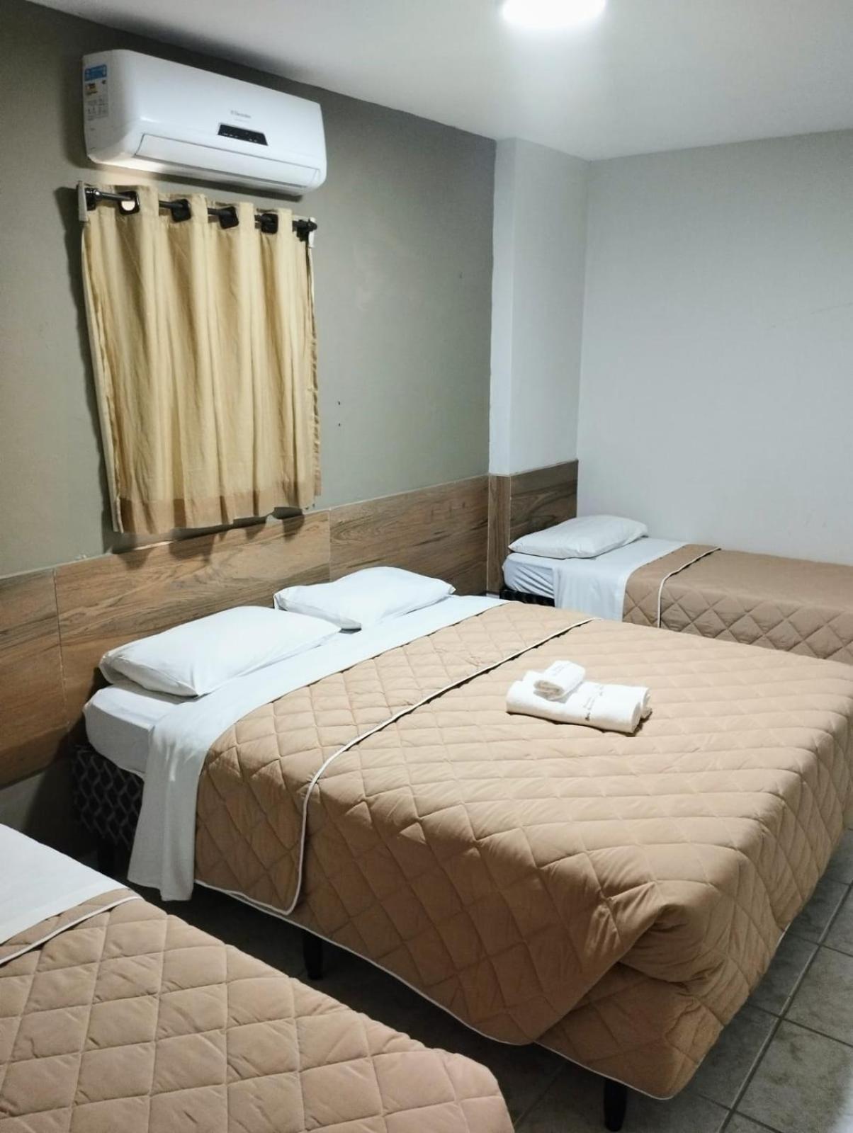 Standard Suite,1473712534:JPEG