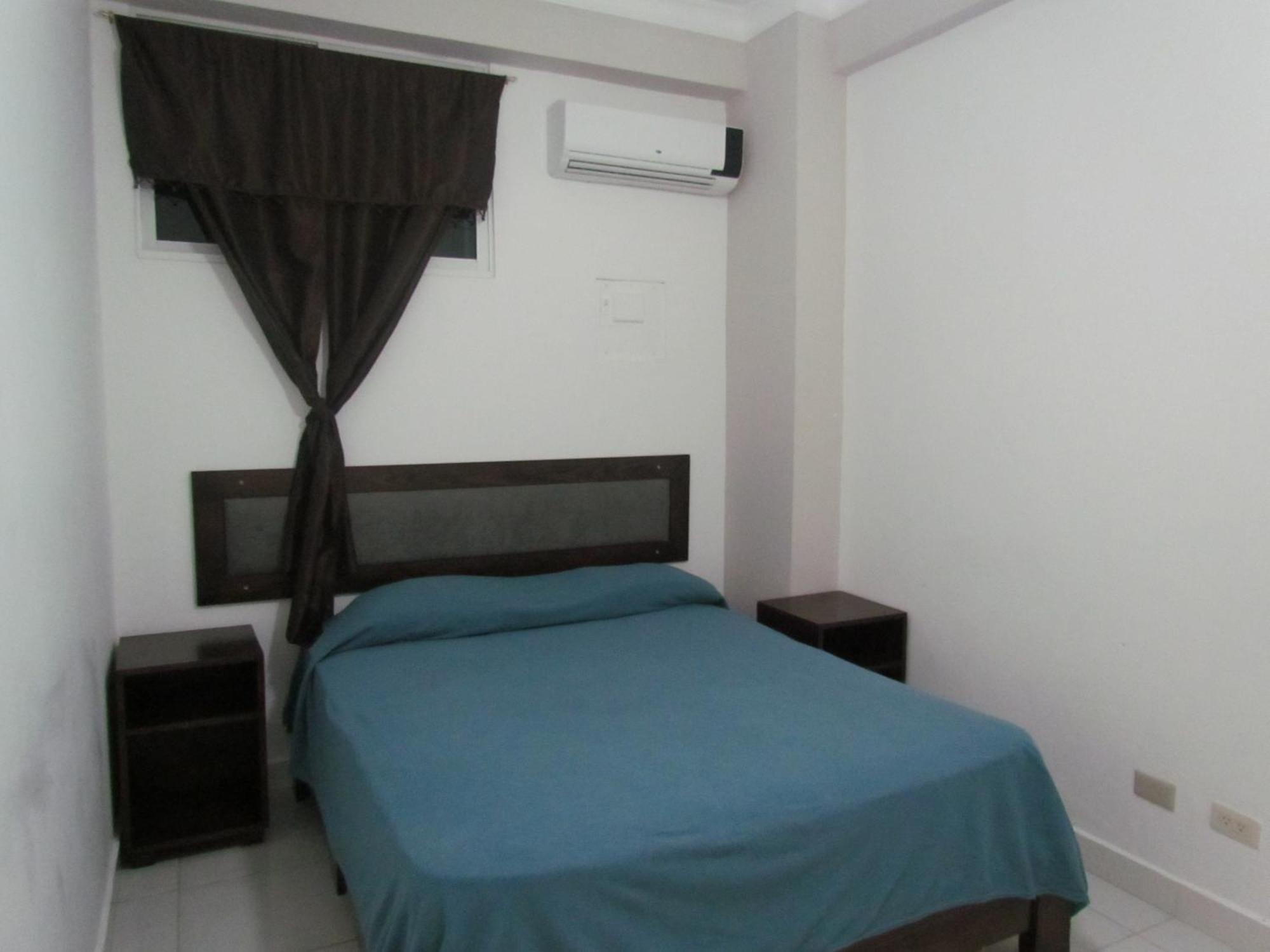 Basic Triple Room