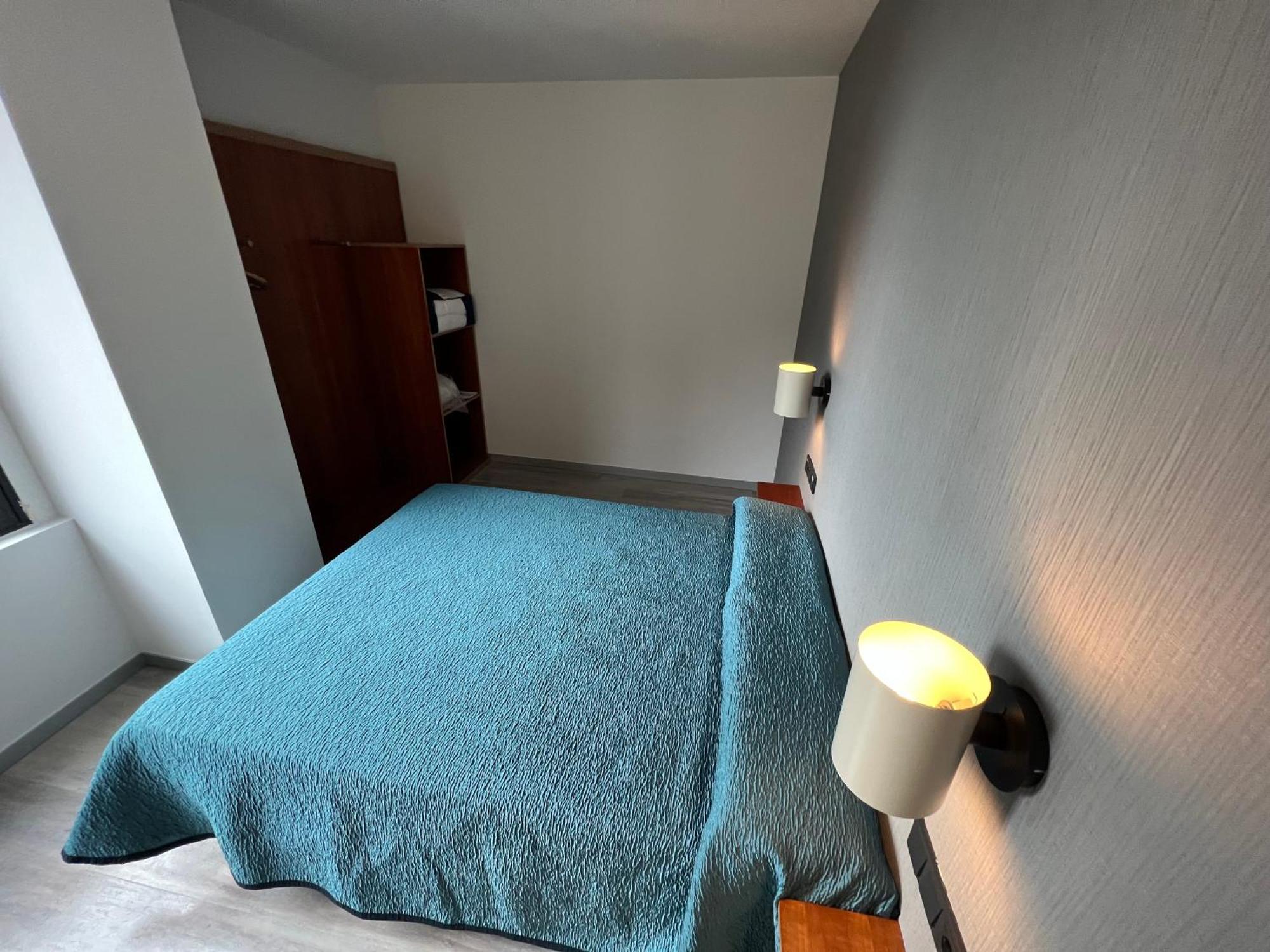 Twin Room,1477214863:JPEG