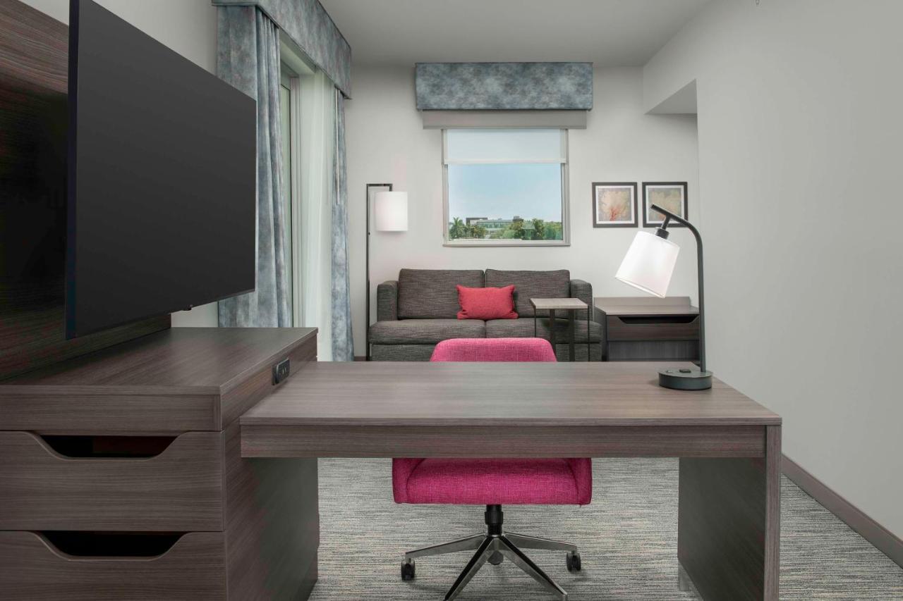 King Studio Suite Balcony
