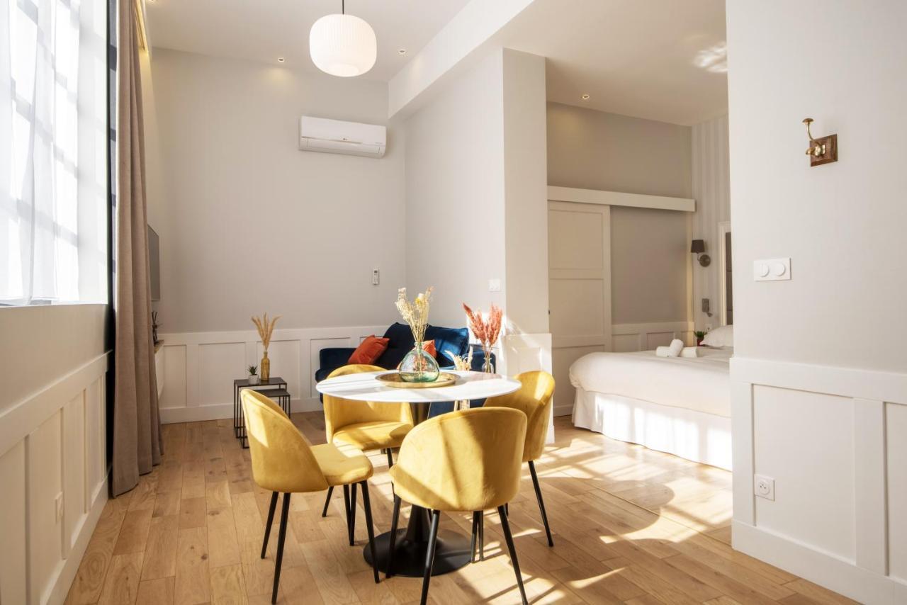 Deluxe Apartment,1480252331:JPEG