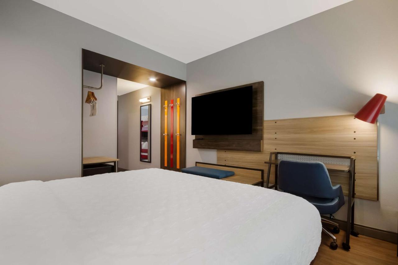 King Room Bunk Beds