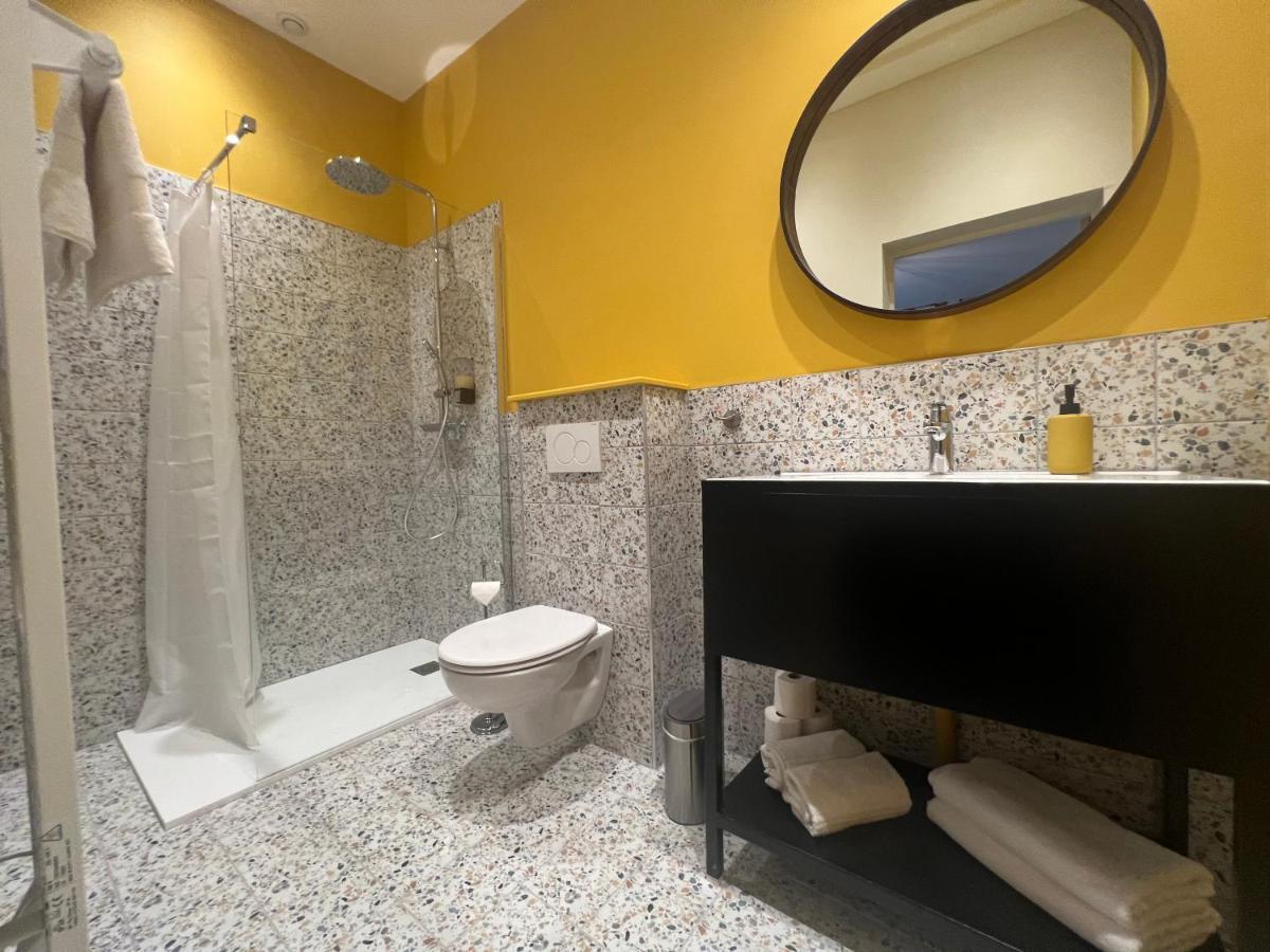 Double Room Private Bathroom
