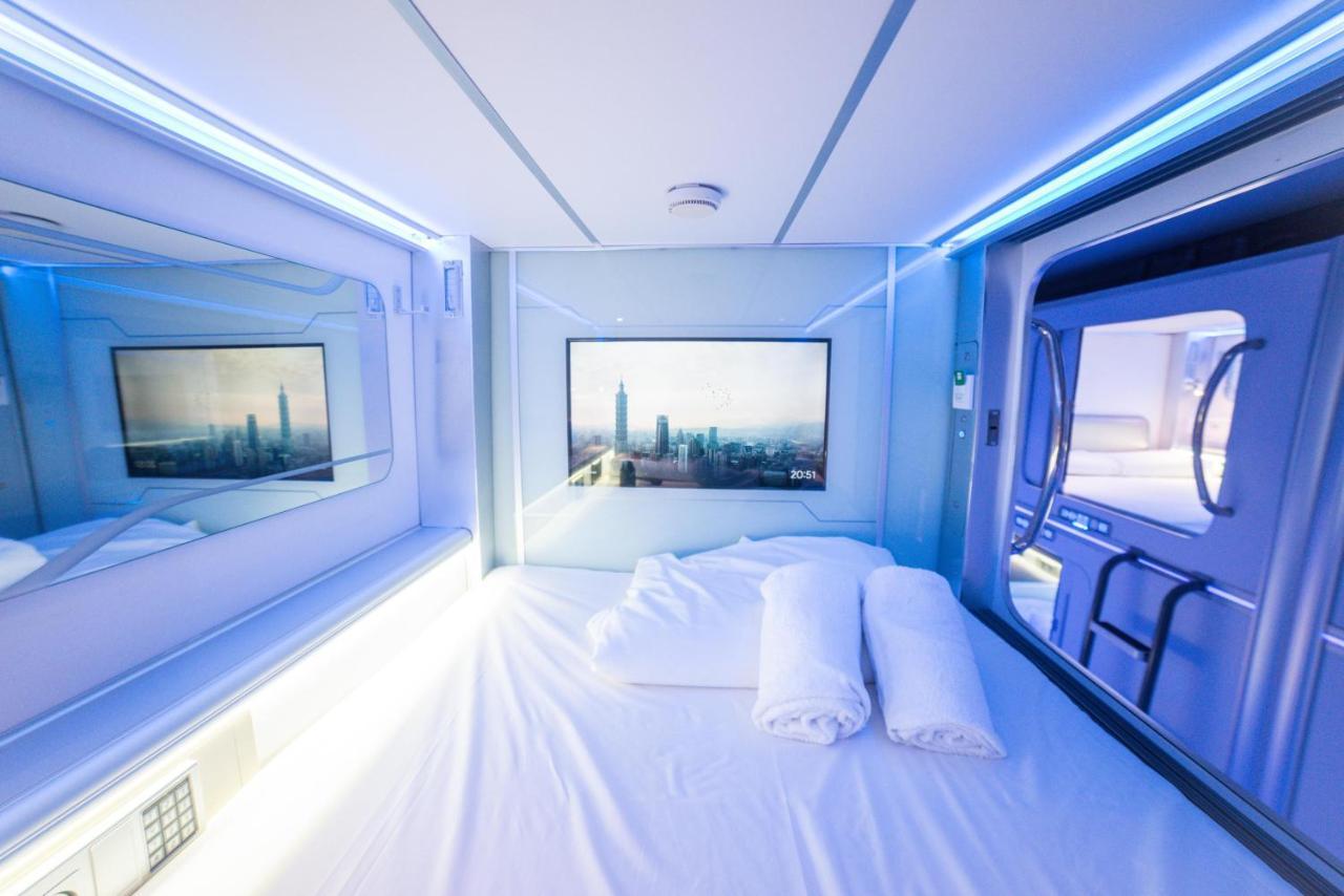 Capsule Deluxe Room,1487627668:JPEG