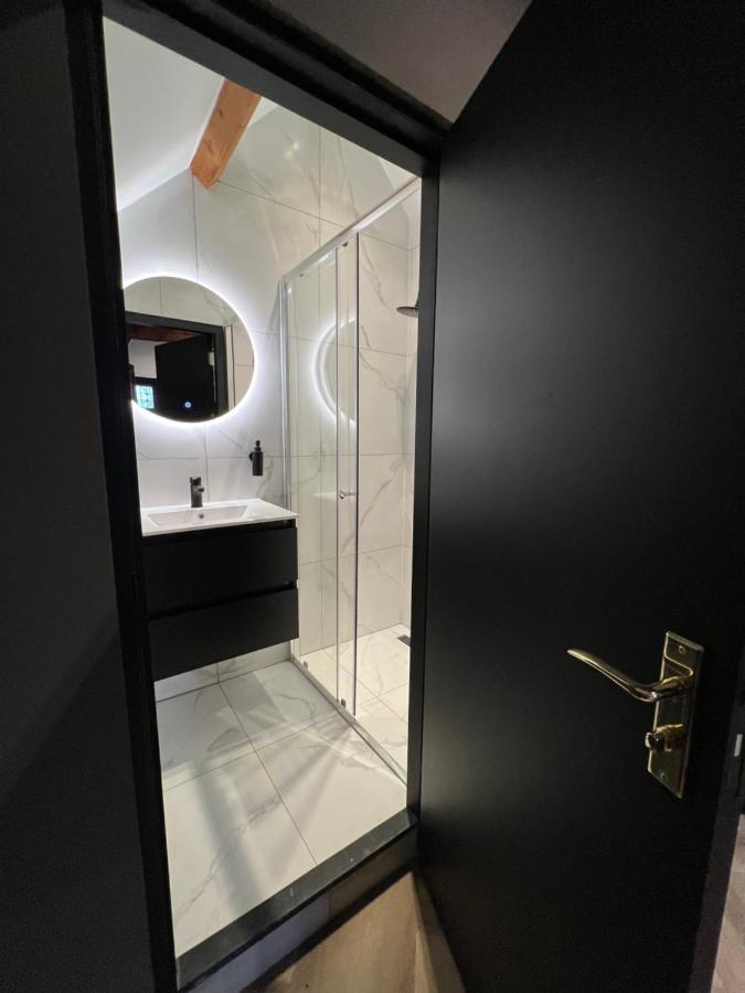 Deluxe Room,1487685676:JPEG