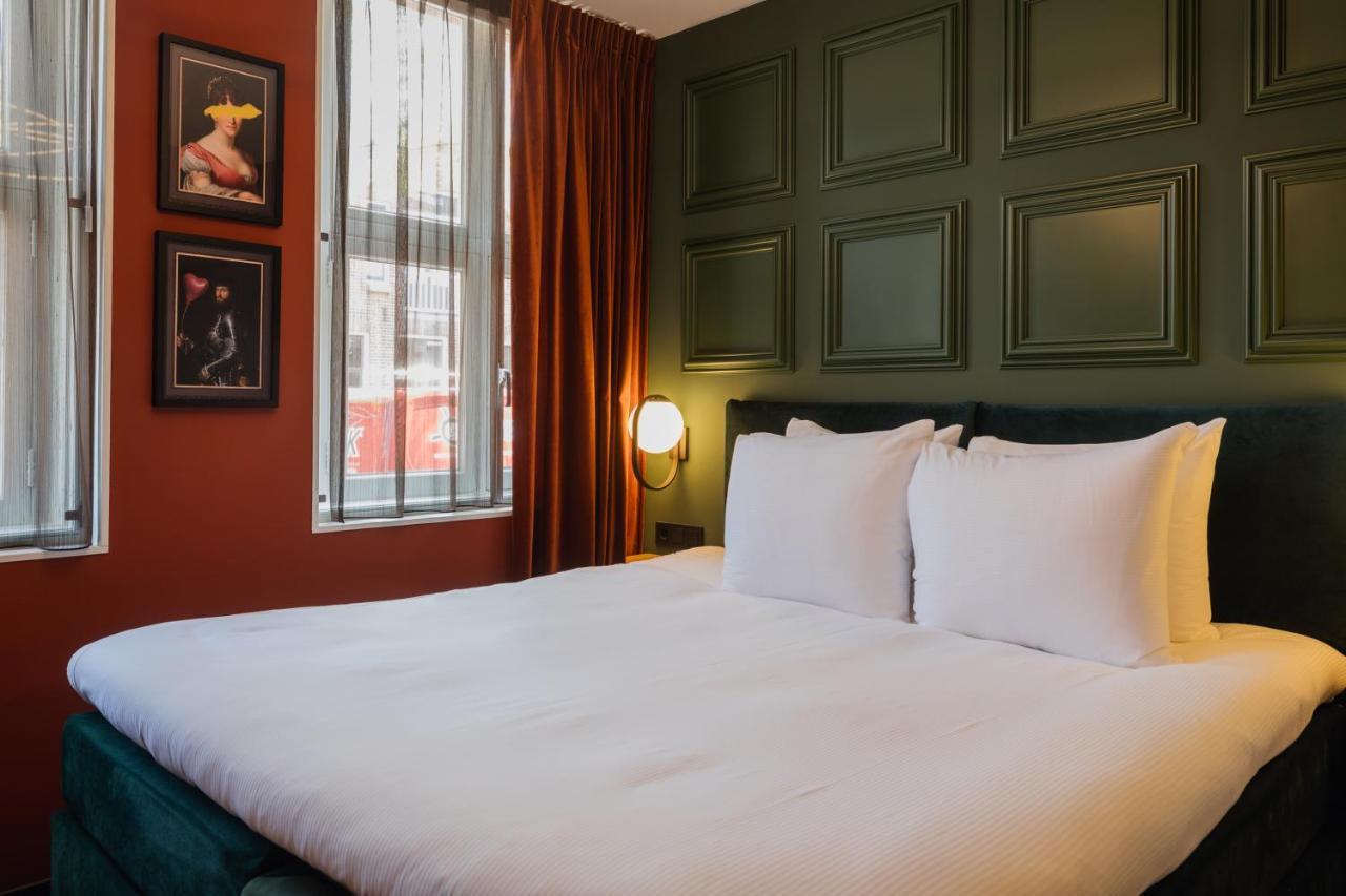 City Room