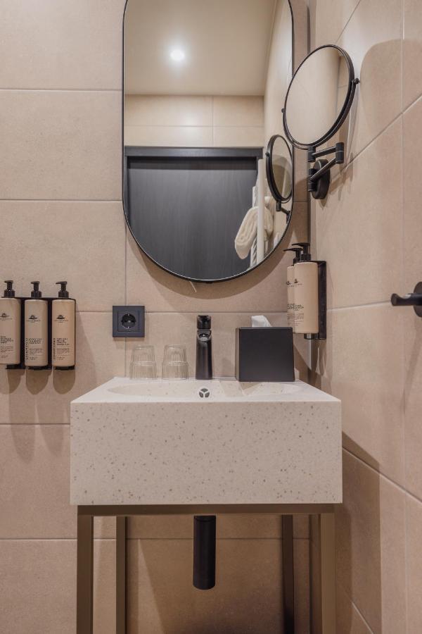 City Room