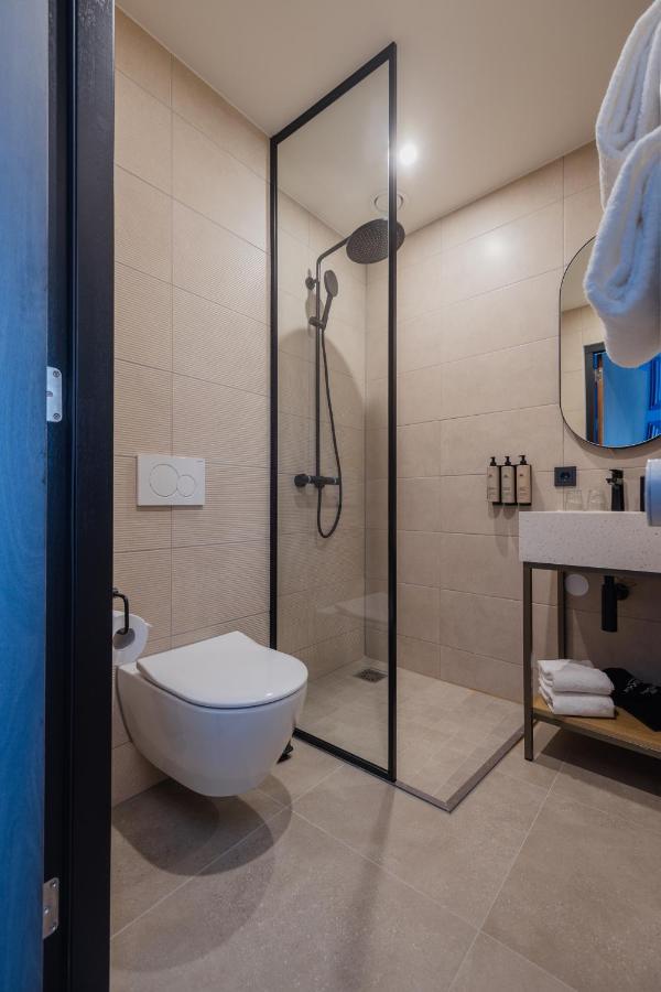 City Room