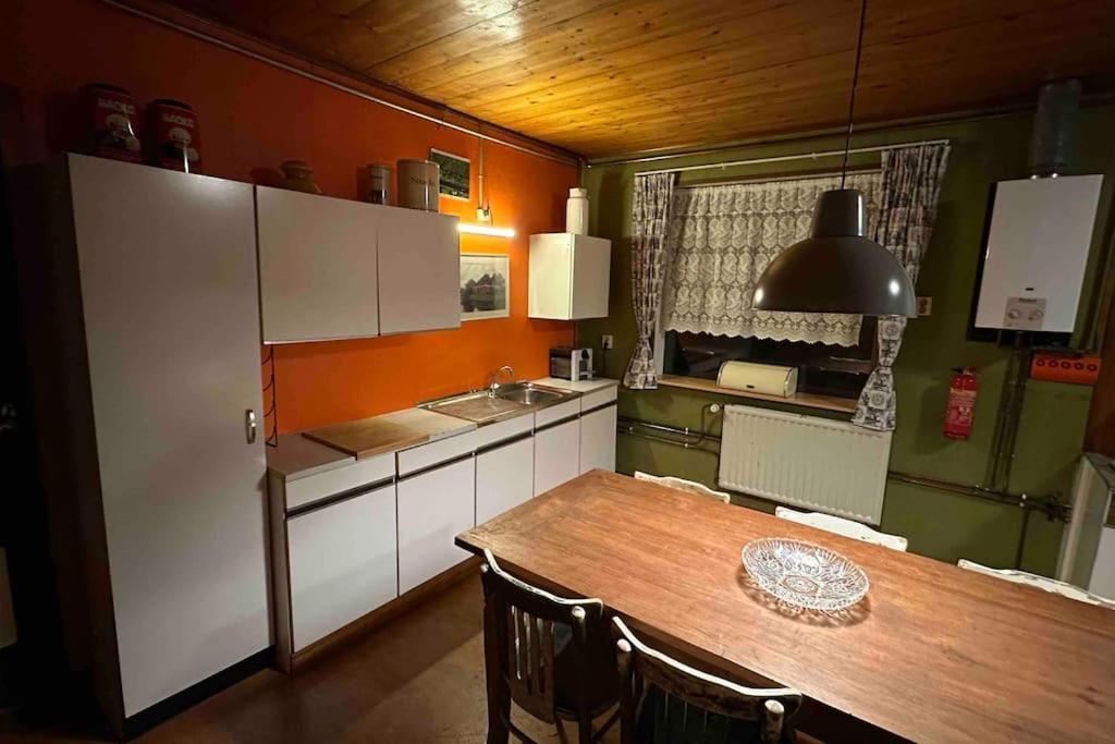 Double Room Private External Bathroom