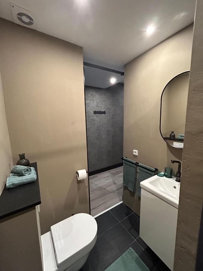 Large Double or Twin Room