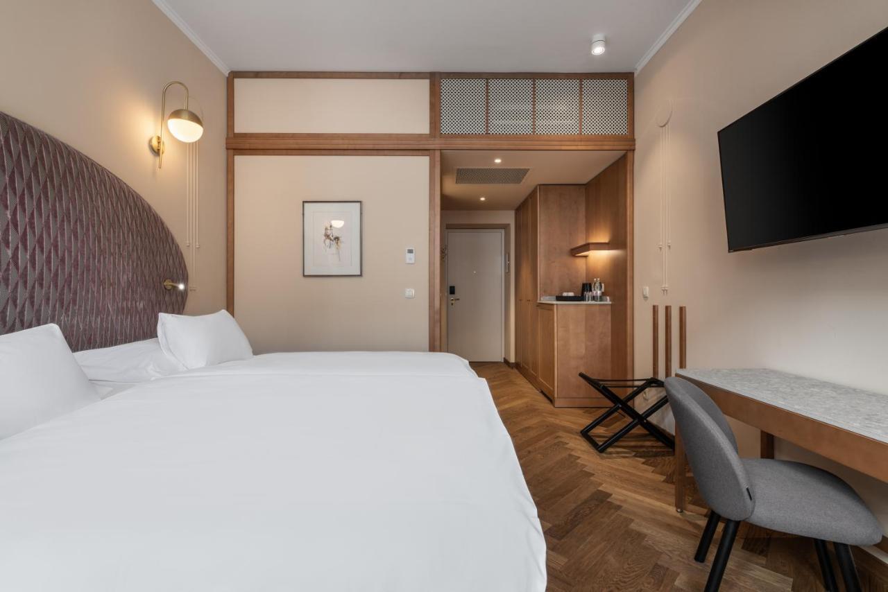 Grand Deluxe Double Room
