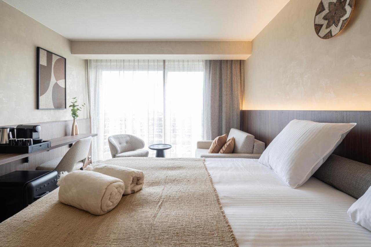 Deluxe Double Room Harbour View Pet Room