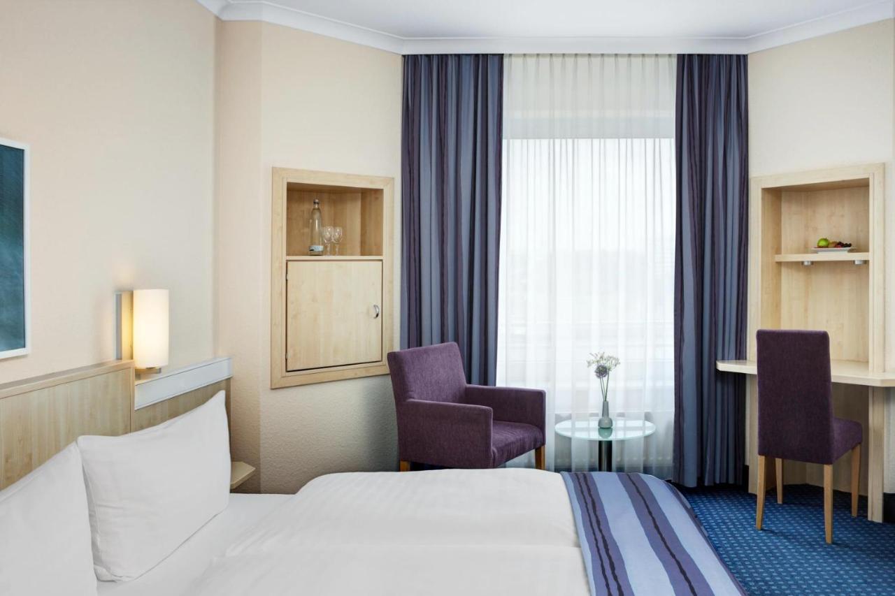 Standard Double or Twin Room,1566917699:JPEG
