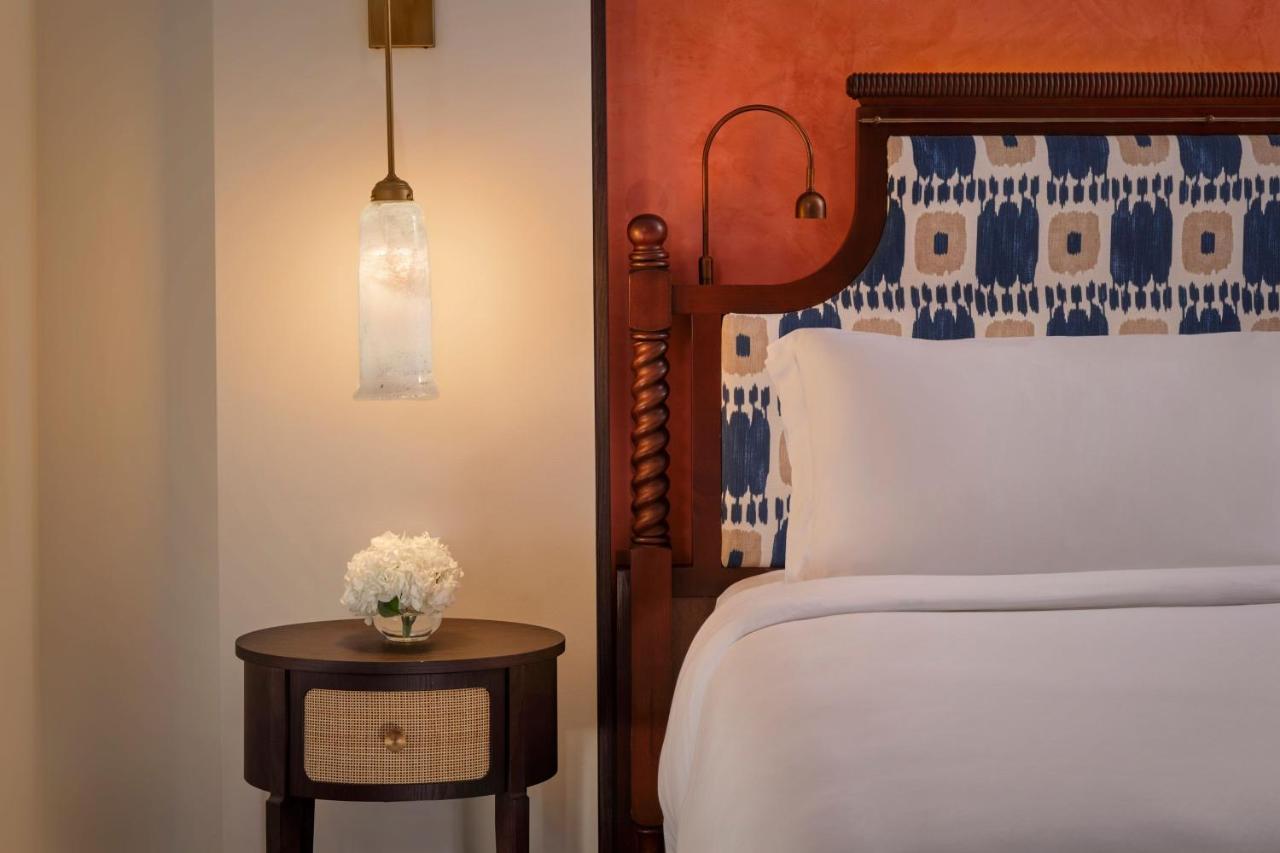 Classic Queen Room Garden View