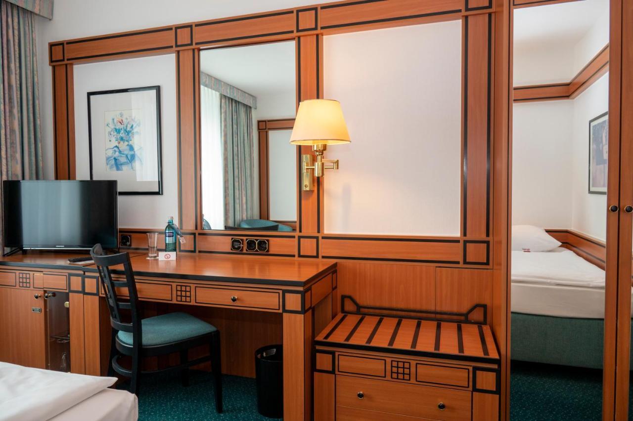 Standard Twin Room,1588036950:JPEG