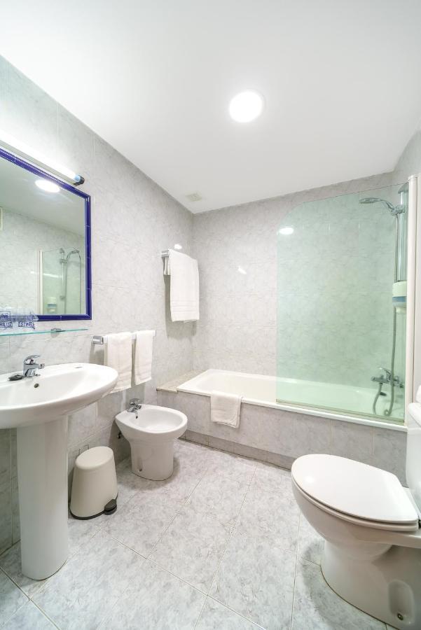 Budget Double or Twin Room,1498556872:JPEG