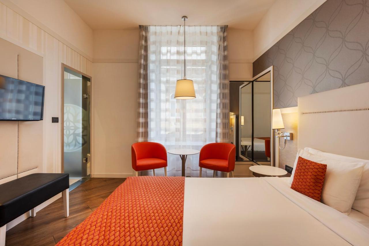 Deluxe Superior Room
