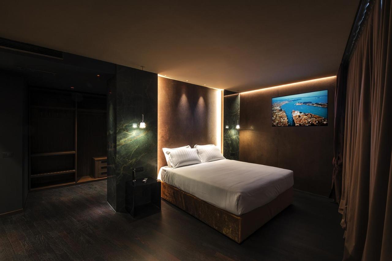 Junior Suite,1498532185:JPEG