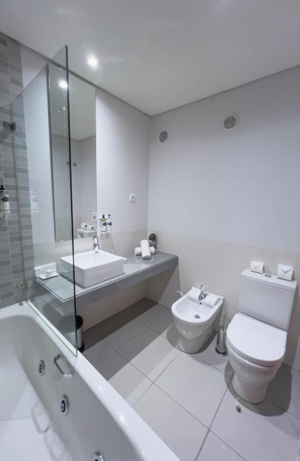 One-Bedroom Apartment Land View,1498532116:JPEG