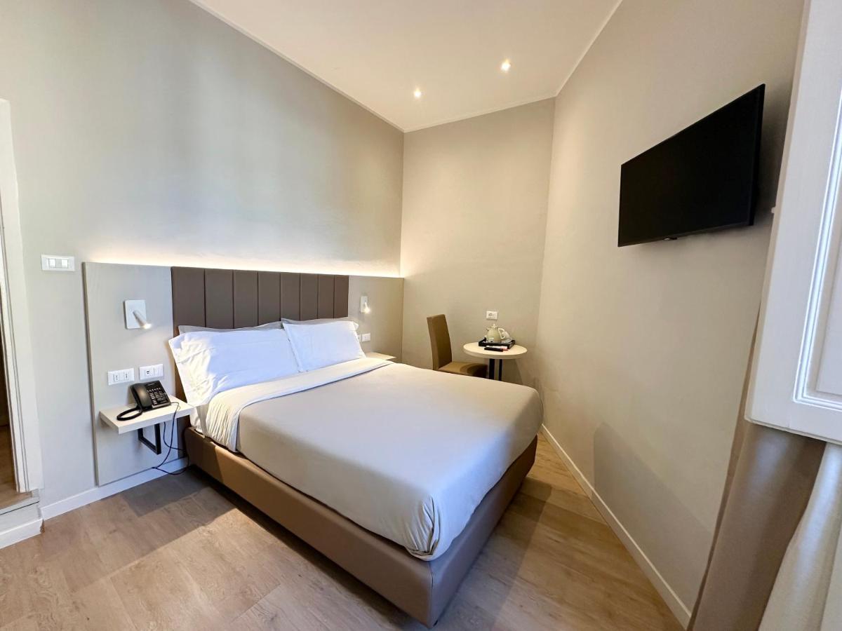 Double or Twin Room,1499022154:JPEG