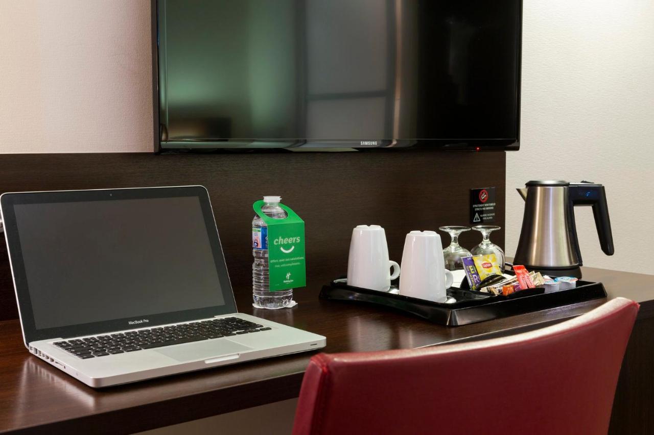 Premium King Room Lake View,1689820860:JPEG