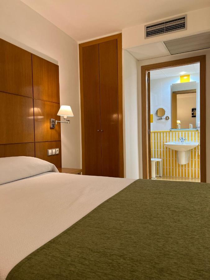 Economy Double or Twin Room