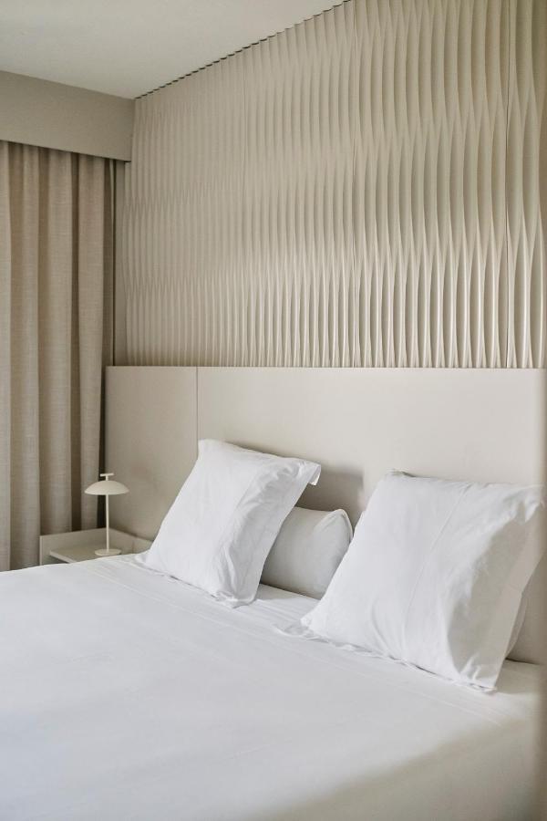 One bedroom suite balcony