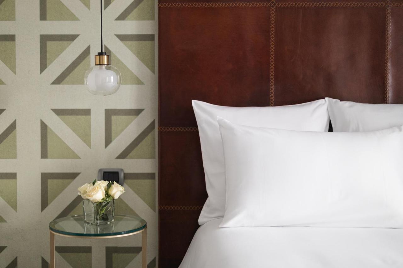Premium Twin Room with Extra Bed,1498574368:JPEG