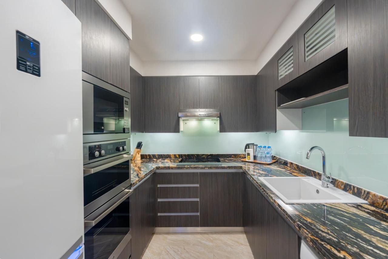 Deluxe Four Bedroom Family Apartment Kitchen on Spa treatments,1498944997:JPEG