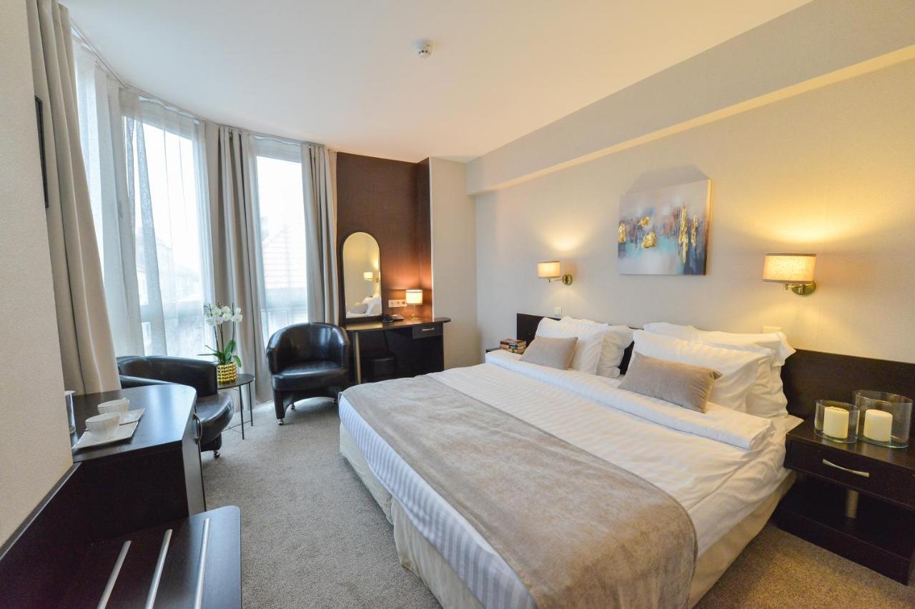 Superior Double Room Double Bed Non-Smoking