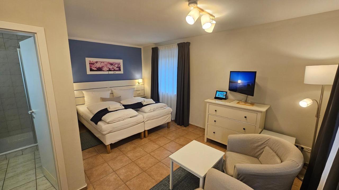 Large Double Room,1499032741:JPEG