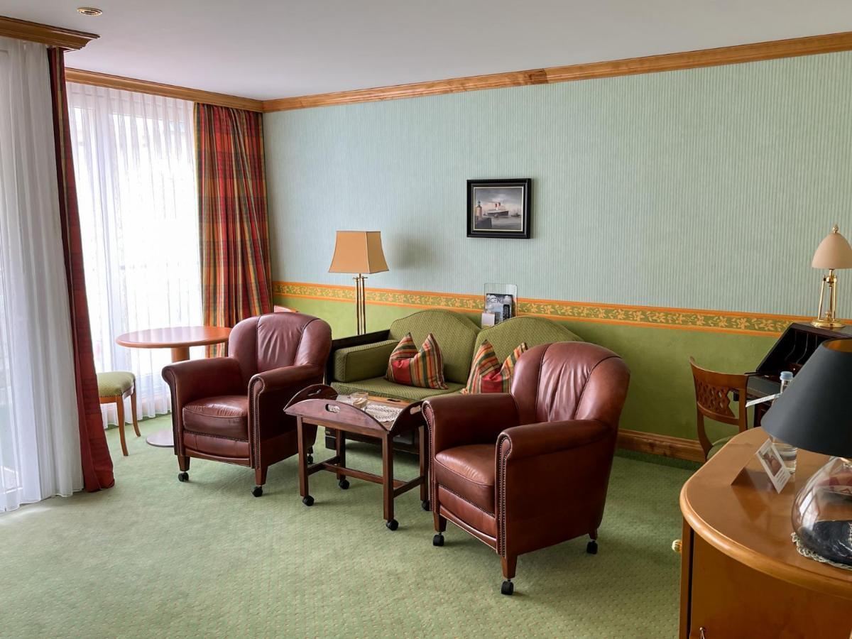 Suite (4 Adults),1553873566:JPEG