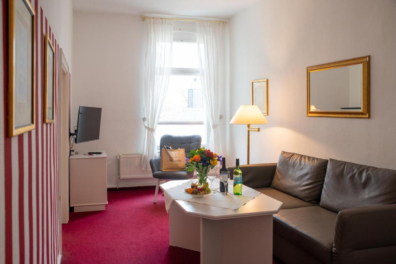 Junior Suite,1498659757:JPEG