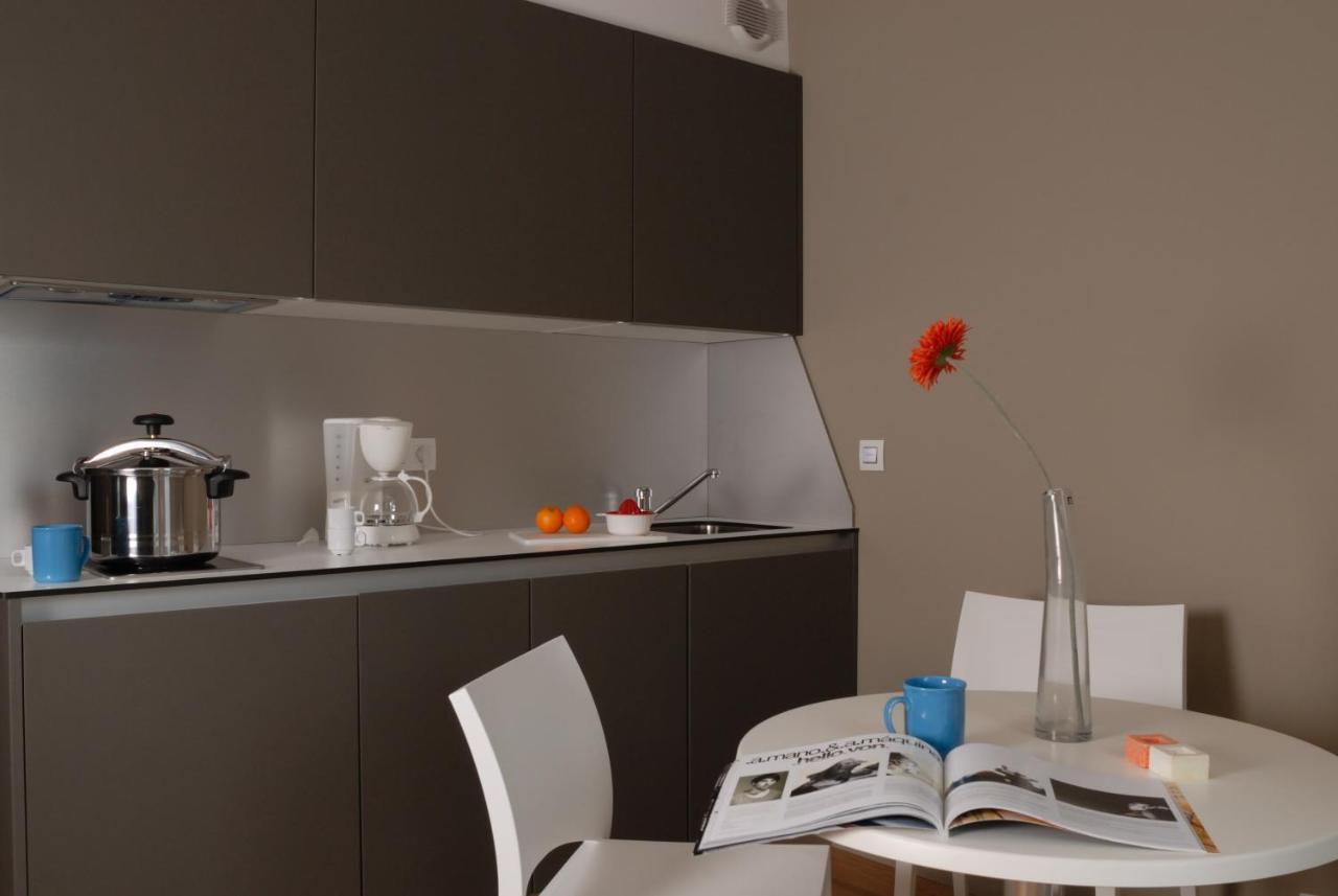 Two-Bedroom Apartment,17477756:JPEG