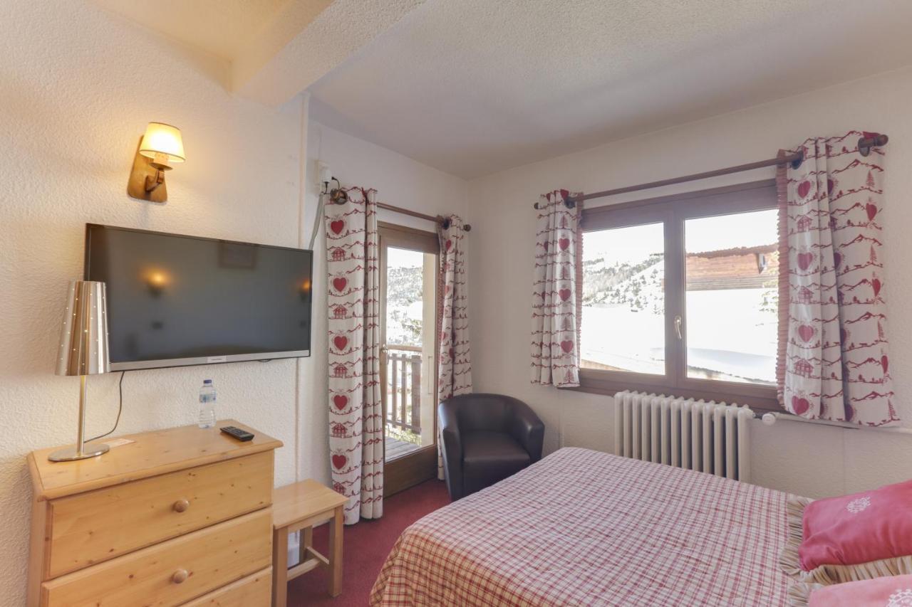 Single Room,254611389:JPEG