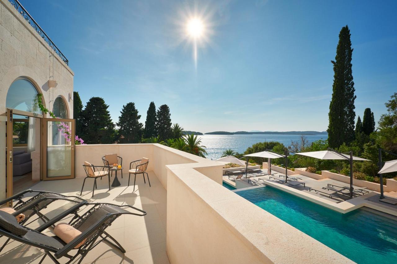 Executive Suite Sea Pool View a Terrace Ground Floor,1588077898:JPEG