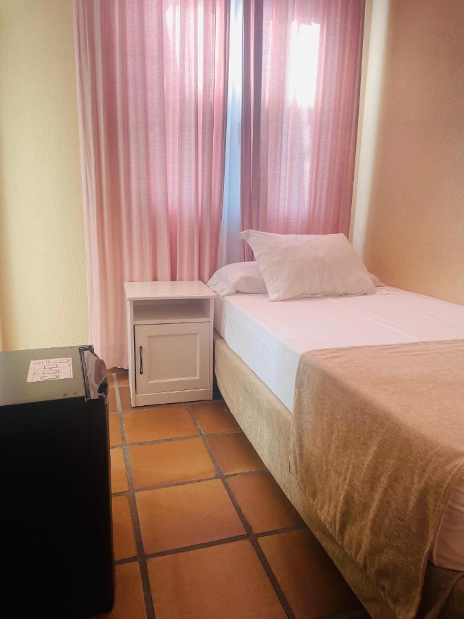 Economy Single Room