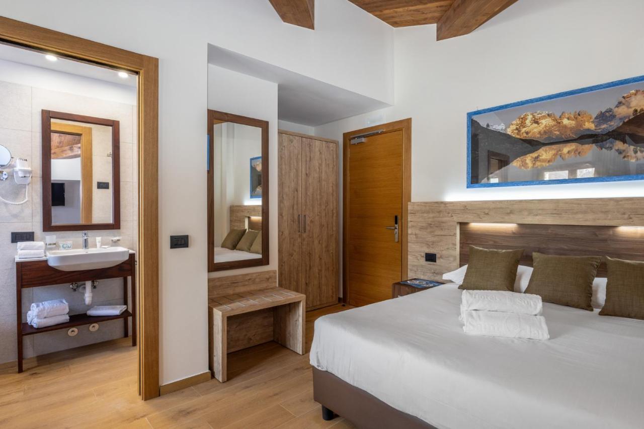 Superior Double Room,1499296660:JPEG