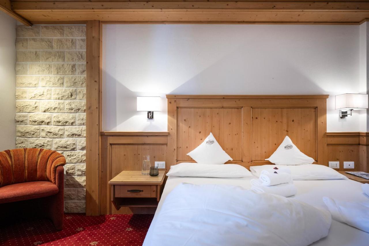 Double Room Balcony,1520431144:JPEG