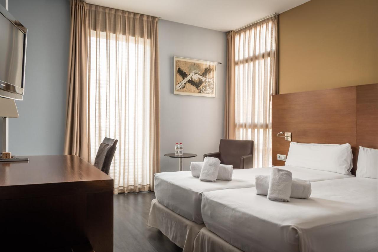 Double Room,1498595035:JPEG