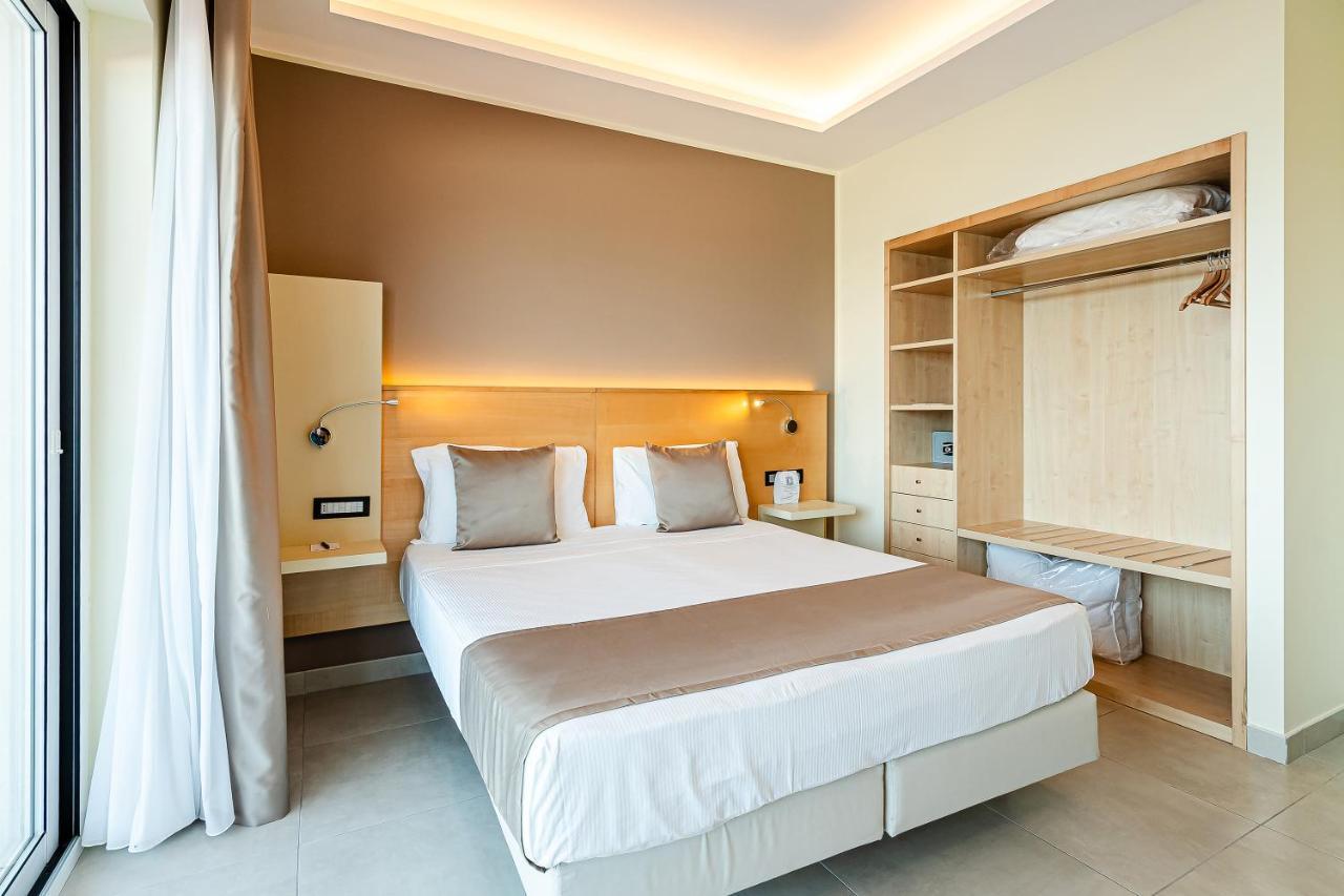 Superior Double or Twin Room,1679579498:JPEG