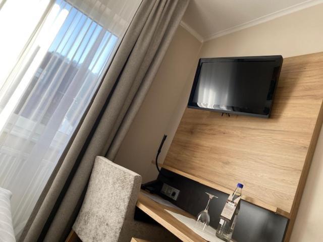 Budget Single Room