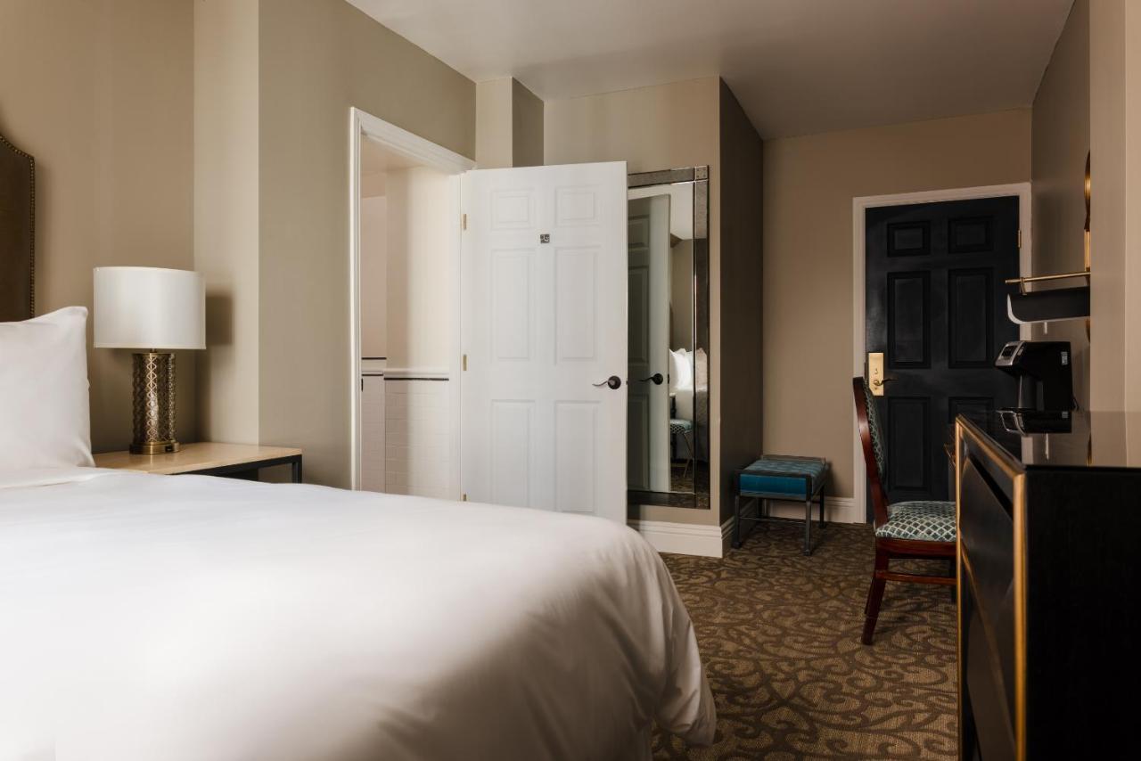 Queen Room Roll Shower Disability Access